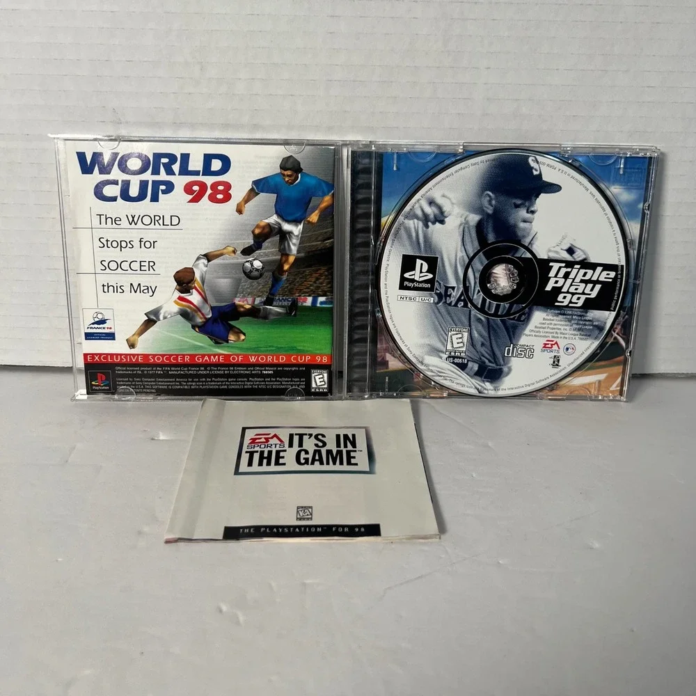 Triple‎ Play 99 Sony PlayStation PS1 MLB Baseball EA Sports SLUS-00618 1998